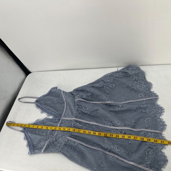 Superdown Small Blue Lace Mini Dress Backless Open Back Cocktail Party Revolve - Picture 3 of 9